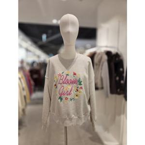 [레코브]플라워자수맨투맨 티셔츠(LC41F3LT008X)