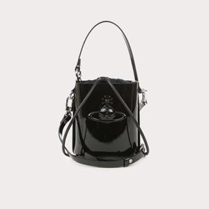[공식] 비비안웨스트우드 샤이니페이먼트 데이지 드로스트링 버켓백 (VPSCBA0007 99)