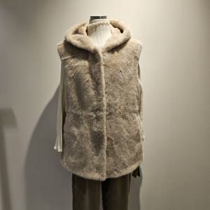 [나인스텝]후드 퍼 조끼N25NJ5419