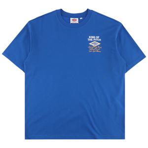 엄브로 HBL 킹 오브 더 피치 반팔 티셔츠 UR121CRS24BLU
