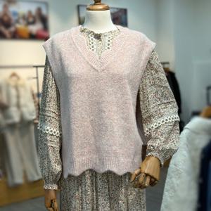 [써스데이아일랜드]브이넥 루즈핏 베스트 t248mvt240