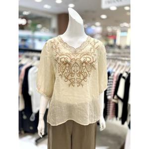 소고 세이브존01 자수 브이넥 린넨 블라우스 AK2BA30