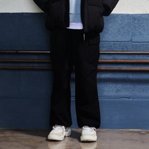 [에꼴리에] 여자 겨울이월 키링장식 파라슈트카고바지(24D5281)