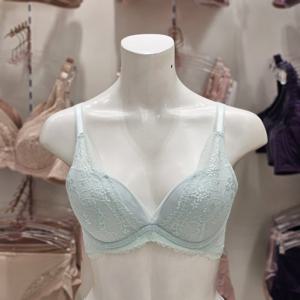 [트라이엄프] 수입 에어라이트 딜라이트 볼륨 몰드 브라 TCES16R9050 LT