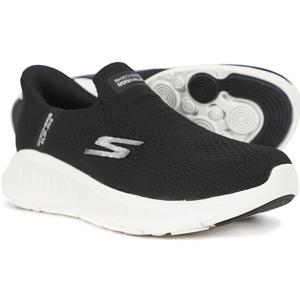 스케쳐스 여성 고워크 나우 슬립인스 (125642-BKW)