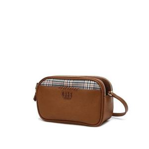 선물포장  (DCWA5F629W2) 브라운 체크패턴 가죽콤비 더블지퍼 크로스백