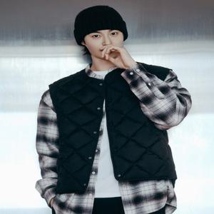 [지오다노]남자 경량 조끼 075915