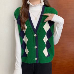 [리블리크]아가일패턴 브이넥 니트베스트_RE3LK041