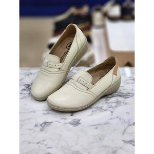 허시파피 세이브존05 여성 천연염소가죽 캐주얼 단화로퍼 GFLFN464