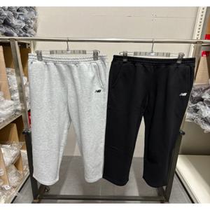 뉴발란스 ESS 클래식 기모 와이드 팬츠 공용 BB NBMLGCO163 AC 19