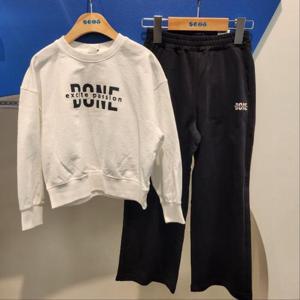 에스핏 HC23 루즈맨투맨 외이드 세트 SJZ101FKTR04