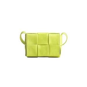 보테가 베네타 미니 레더 카세트백 에시드 키위 667048VCQ727301