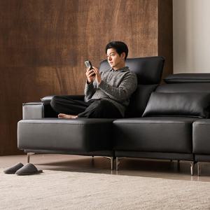 [시트앤모어] 슬리드U 3인 모션 슬라이딩 유로가죽 무빙 리클라이너 소파 - 모노블랙