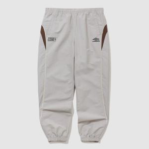 M 엄브로바지 CQK UQ123CPT21-LGR HBL 스포티 캐주얼 우븐 조거 팬츠 / Light grey