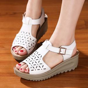 C18 여성샌들 웨지샌들 여름샌들 스트랩