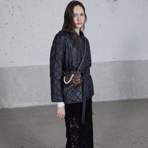 [에고이스트][HERITAGE] 퀼팅 자수 벨티드 패딩점퍼 ER4PZ060