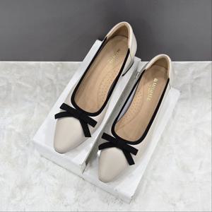 [탠디]여성 리본장식 펌프스 X2HS42DD034 IVORY 3SD JJ