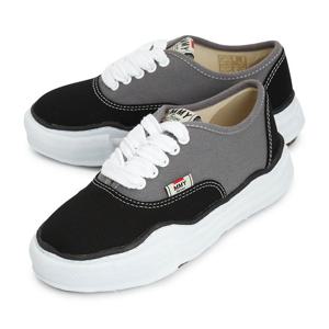 메종미하라야스히로 베이커 바이컬러 스니커즈 A13FW738 BLK GRY