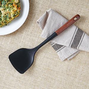루노아 실리콘 뒤집개 월넛 우드 핸들 부침개 계란말이 조리 도구 이지실리