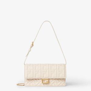 펜디 숄더백 8M0498AAJD F0VWM CAMELIA