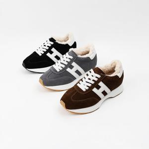 [신난다슈] 여성 털 스니커즈 운동화 4cm 여자 방한 단화 퍼안감 소가죽 스웨이드 MRO257158