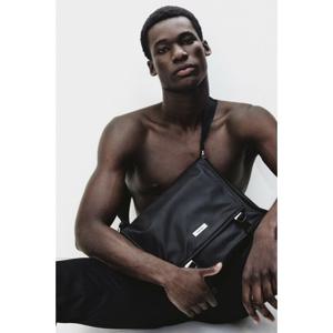 [캘빈클라인 진]남성 슬릭 나일론 라지 메신저 백 4D3146G-UB1