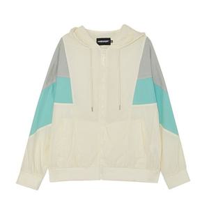 공용) 후드 절개 배색 바람막이 점퍼 _AM2WWU441-IV