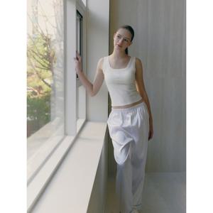 (비너스)겉옷에 받쳐입기좋은 브라캡 내장 크롭기장 나시-VLGC225R