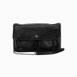 [캘빈클라인 진]여성 CKJ 유틸리티 메탈 로고 E/W 플랩 백(4K3084G-UB1)