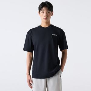 [데상트공식] 트레이닝 백그래픽 오버핏 반팔 티셔츠 SQ321TTS75