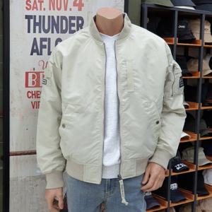 [지프]JO3JPU253 지프 패딩 누빔 2023년 라이트베이지 항공점퍼_