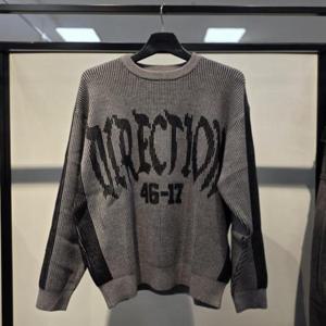 엠할리데이 HC21 립조직 레터링 풀오버 MP4SU830