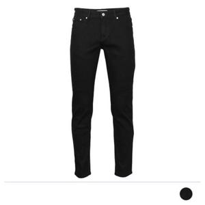 스케쳐 슬림 기모 블랙진