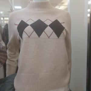 Latium HC06 부드럽고 따뜻한 엑소 반목폴라 기모 니트티 T2543sw11LB