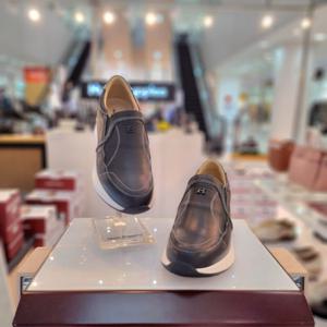 [허시파피]여성 발 편한 키높이 5cm 경량  컴포트 슬립온 3fr482