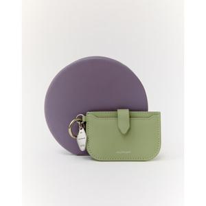 질스튜어트 뉴욕 액세서리  보우2키링포함 라이트 그린 소가죽 카드지갑 겸 참장식 JAWA5F232E1