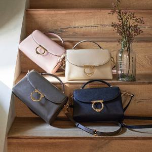 [바나바나] 소가죽 오를라C 토트백 HMWCC229OLA1 블랙