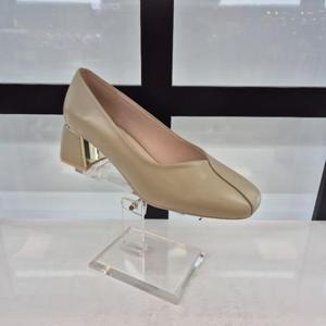 엘칸토 HC11 양가죽 여성화 N0B2U41V3