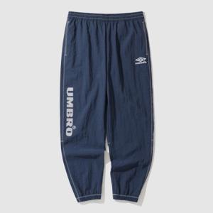 엄브로바지 LQC UP321CPT91-TNY 크리스피 타슬란 조거 팬츠 / true navy