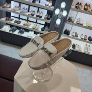 엘칸토 HC10 여성체인장식블로퍼1cm흰색 LCWO28U51310