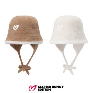 [마스터바니에디션] (421E4CP212) 여성 심볼 패치 이어워머 플러피 버킷햇