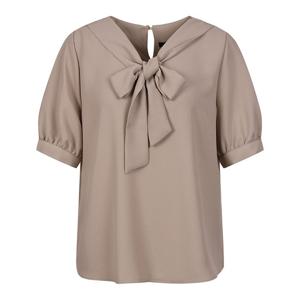 [코인코즈][정가116,000원]코인코즈 브이넥 리본 반팔 블라우스_DW4MB716