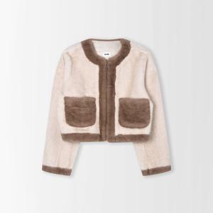 플레이블 여성 라인 인조퍼 자켓_PD5WM459