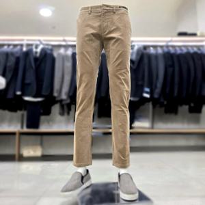 [레노마 옴므]24FW 면벨벳 테이퍼드핏 팬츠 RQLMBP66A 베이지 S8