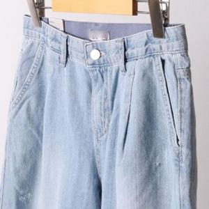 빅사이즈미시옷 연청 306I764S 빅사이즈 핀턱 5부 데님