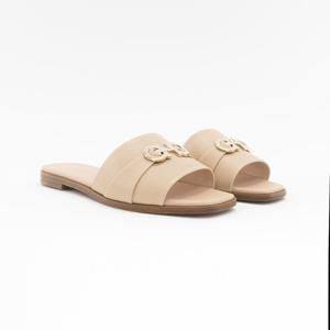 페라가모 베이지 여성 간치니 플랫 슬라이드 01E565 758085