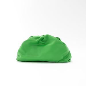 보테가베네타 여성 만두 틴 클러치백 그린GREEN 690238 V1BW0 3722