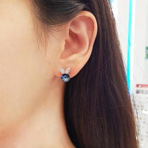 볼라레 세이브존01 네이비앙고라 가을귀걸이 LE471