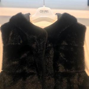 오프리미츠 HC13 퍼후드베스트 B24VT3B01