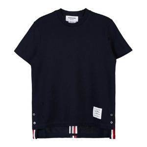 [톰브라운]클래식 백로고 삼선 반팔티 네이비 FJS013A 00050 415